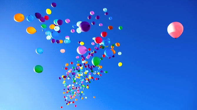 Μπαλόνια εκδηλώσεων: 1 λεπτό ευχαρίστησης, μόνιμη βλάβη στο οικοσύστημα Title